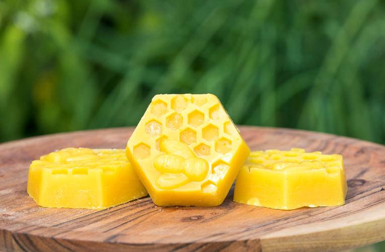 Free-Shipping-on-Beeswax_-A-Comprehensive-Guide-to-Natural-Products-with-Extra-Benefits